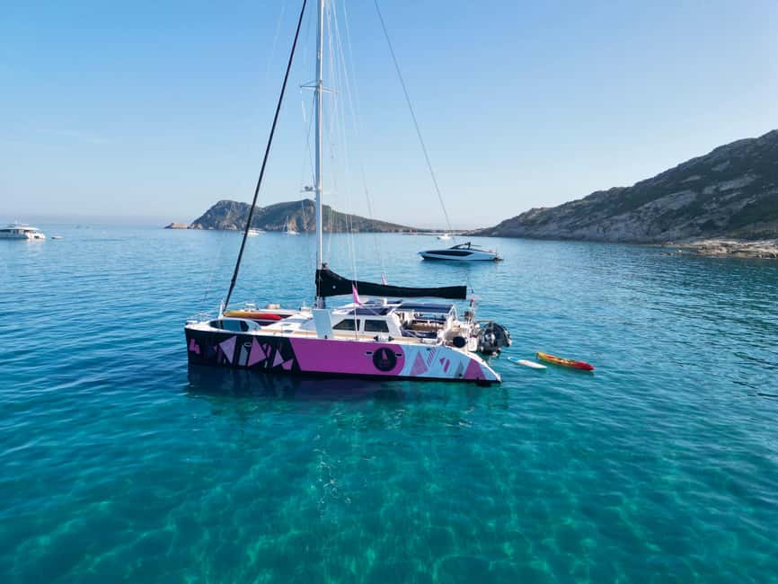 Côte d'Azur: Evening Catamaran Cruise with Aperitif - Aperitif, snacks, and the question of dinner