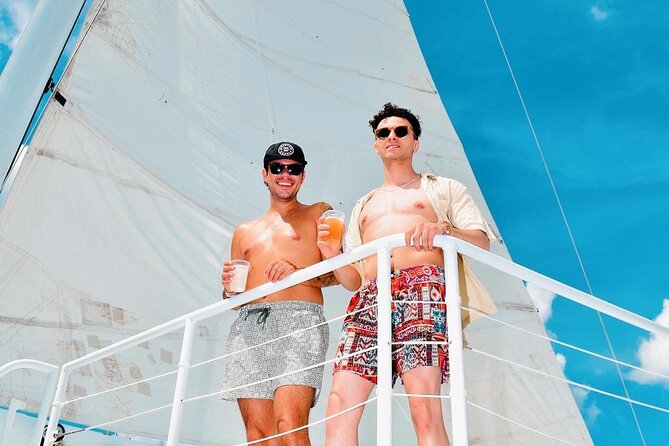 Cozumel Catamaran Fun: Snorkeling, Open Bar & Water Park - What the 65-foot catamaran feels like