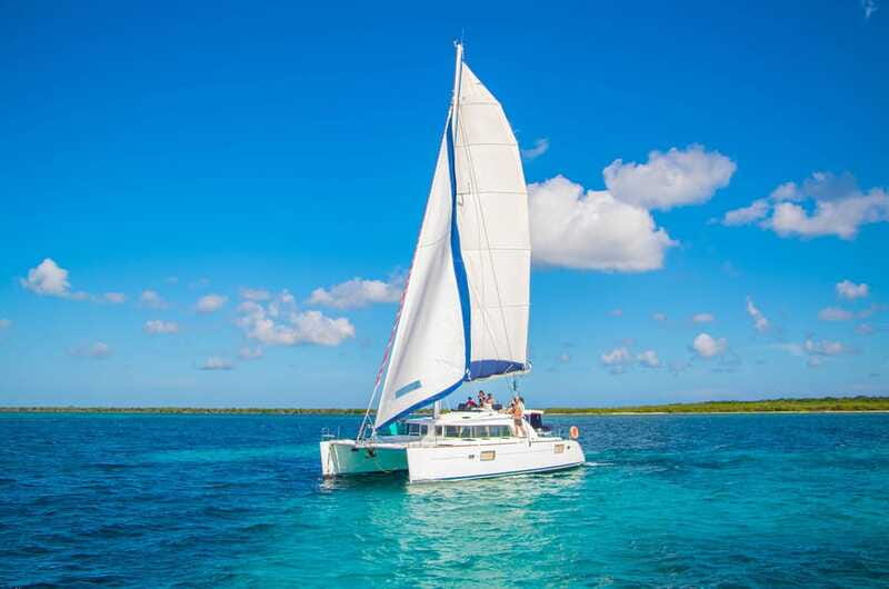 Cozumel: Catamaran Tour To Isla de la Pasión - Choosing between snorkeling, paddle boarding, and floating