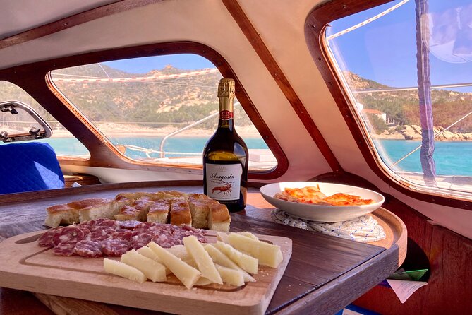 Daily cruise on a sailing catamaran on the La Maddalena archipelago - Weather, Cancellations, and Simple Planning