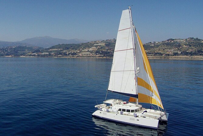 Day trip on a sailing catamaran in Sardinia - A full Sardinian day instead of a quick boat ride