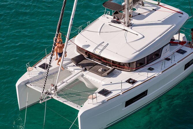 Deluxe Private Boats - 40 ft Catamaran - Two Hours at El Cielo