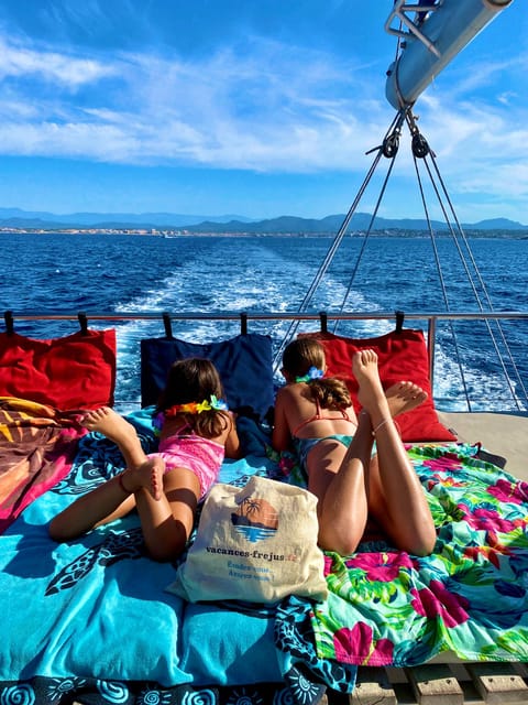 Denia: Cova Tallada Catamaran Tour and Swimming Stop - Should you book the Cova Tallada catamaran tour?