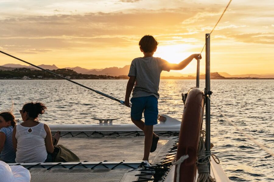 Dénia: Daytime or Sunset Catamaran Cruise - Should You Book the Dénia Catamaran Cruise?