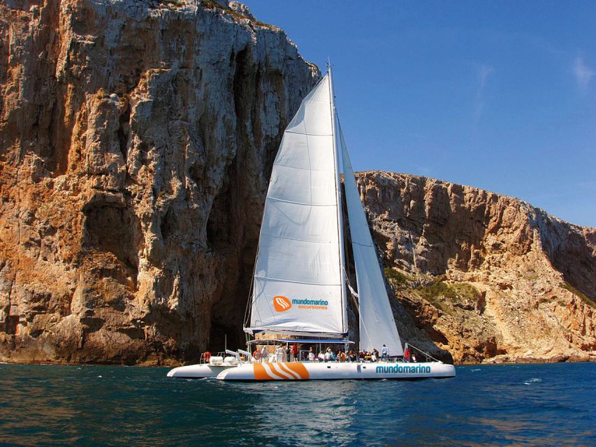 Dénia & Jávea: Portixol Sailing Catamaran Excursion with BBQ - BBQ lunch, drinks, and the onboard rhythm