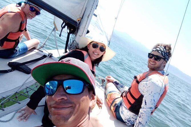 Discover Hobie-Cat Sailing and Fish your own Lunch - Learning the wind before leaving shore