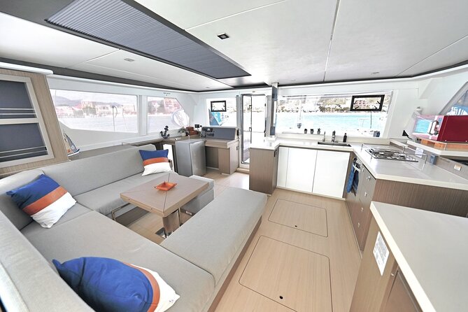 Don't Worry - Private Half Day Catamaran Cruise in St Maarten - Water toys that make the four hours more flexible
