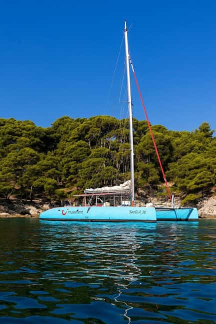Dubrovnik: Best of the Elaphites by Catamaran - A full day among the Elaphite Islands