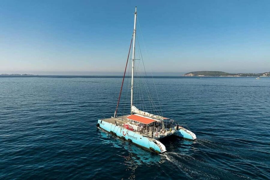 Dubrovnik: Best of the Elaphites by Catamaran - What the included drinks and snacks are worth
