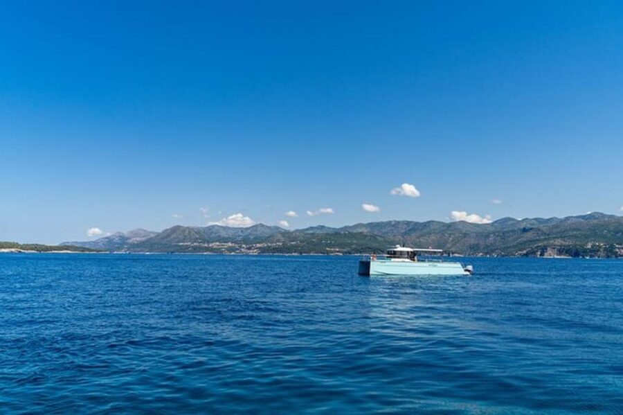 Dubrovnik: Blue Cave Catamaran Tour with Drinks and Snorkel - Leaving Dubrovnik for Koločep Island