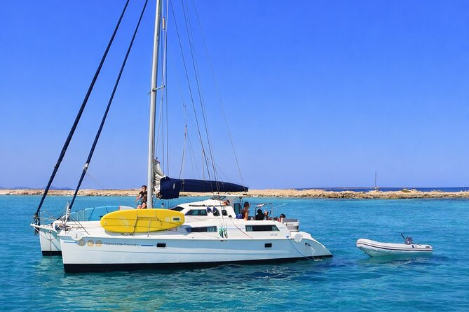 Edel 36 · Private catamaran No Mad – Ibiza & Formentera - Es Torrent offers the first quiet swim