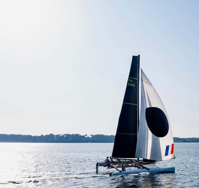 Embark at Larmor-Baden to discover our Extreme 40 catamaran - Clothing, Safety, and Small Practical Details