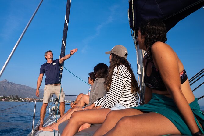 Exclusive private experience in luxury catamaran - Meeting at Puerto Banús