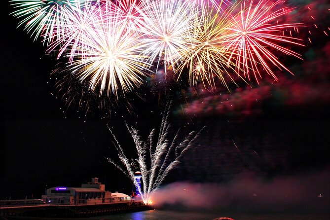 Experience the Malta fireworks festival from a catamaran - What the five-hour itinerary feels like