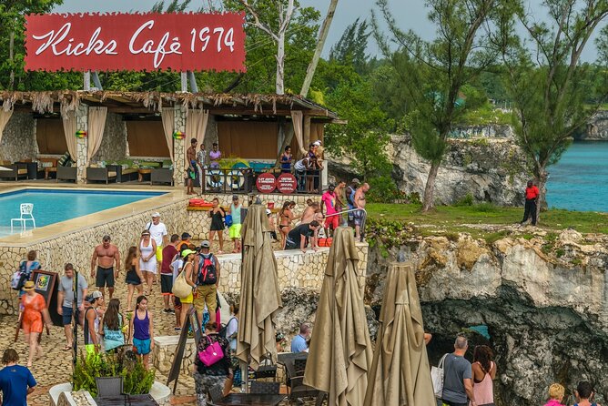 Family Catamaran Cruise from Jamwest Beach Negril Hotels - Snorkeling along the Negril coast