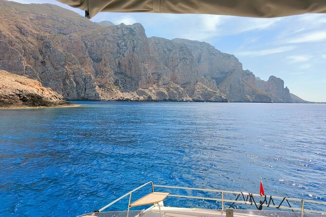 Favignana Egadi Islands Luxury Catamaran Tour with Lunch - Cala Rossa, Bue Marino, and the Return