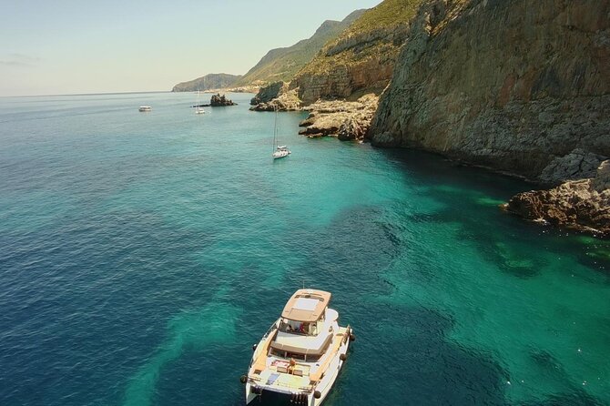 Favignana Egadi Islands Luxury Catamaran Tour with Lunch - Levanzo First: Cala Calcara and Cala Fredda