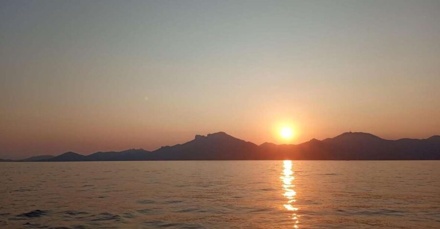 Firework Evening on a Maxi Catamaran from Saint Tropez - Fireworks are the grand finale, but not a guarantee