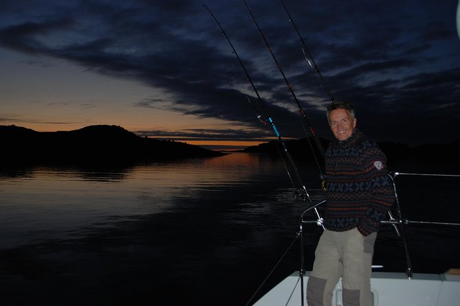 Fishing Trip with Luxury Catamaran in Tromso - Fishing for lunch just outside Tromsø