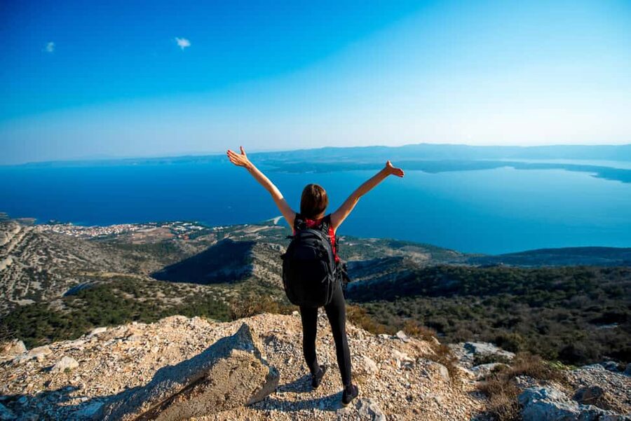 From Brač Island: Catamaran Tour with Food & Drinks - Should you book the Summer Blues catamaran day?