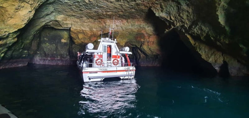 From Lagos: Benagil Caves Catamaran Cruise - The slow return to Lagos