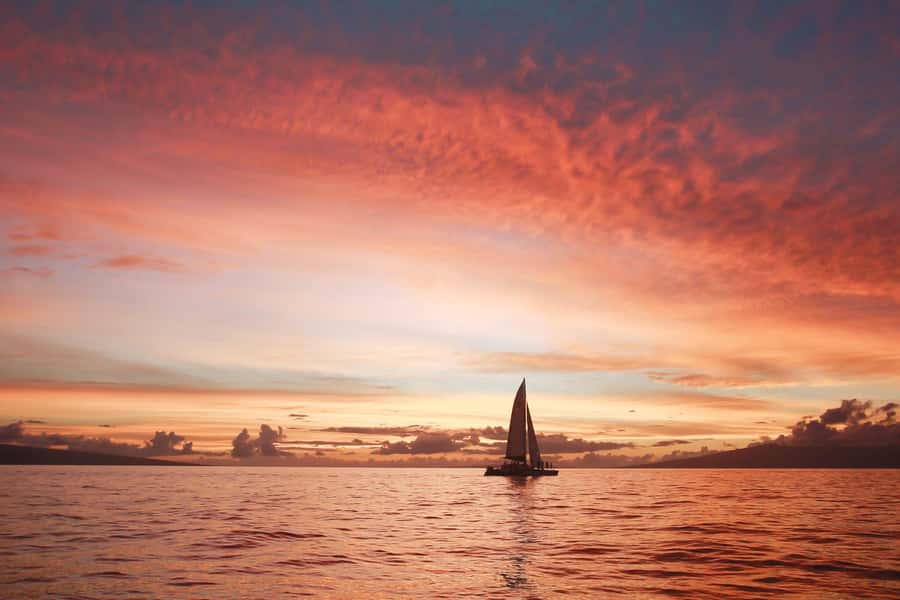 From Ma'alaea: 'Alihilani Sunset Sail Catamaran Tour - Sailing the Auʻau Channel at sunset