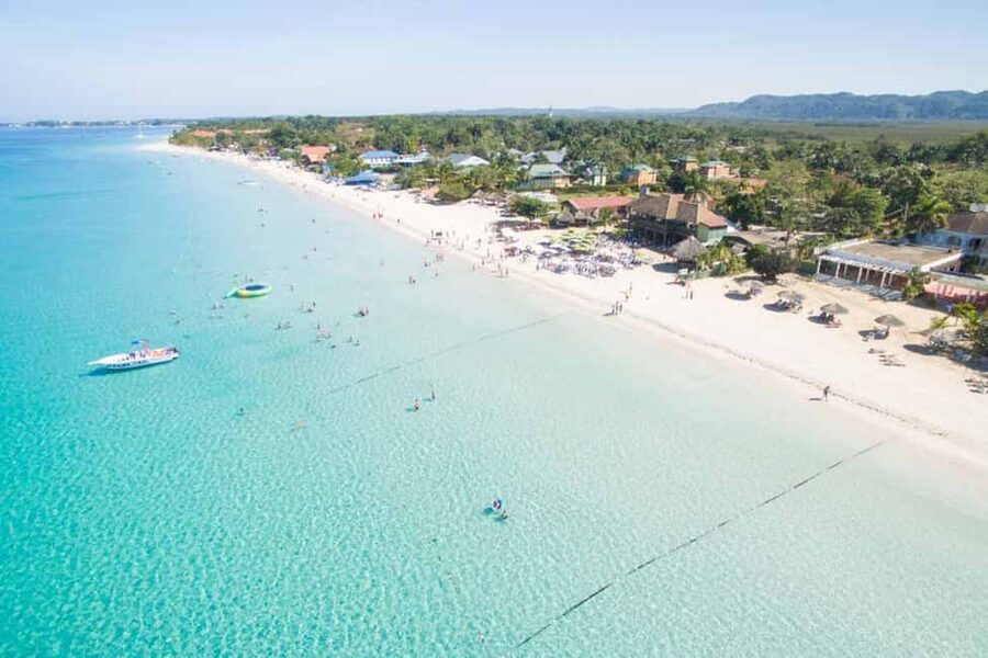 From Montego Bay/Falmouth: Negril Beach Catamaran Cruise - The road from Montego Bay or Falmouth to Negril