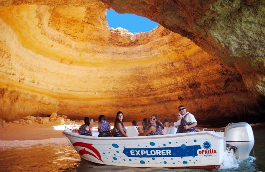 From Portimão: Catamaran Cruise to Benagil Caves with BBQ - Should you book the Ophelia cruise?