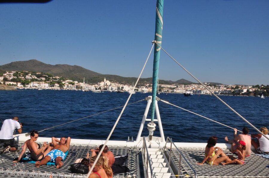 From Roses: Catamaran Cruise Cap Norfeu - Cadaqués - Swimming and snorkeling at Racó de l’Home