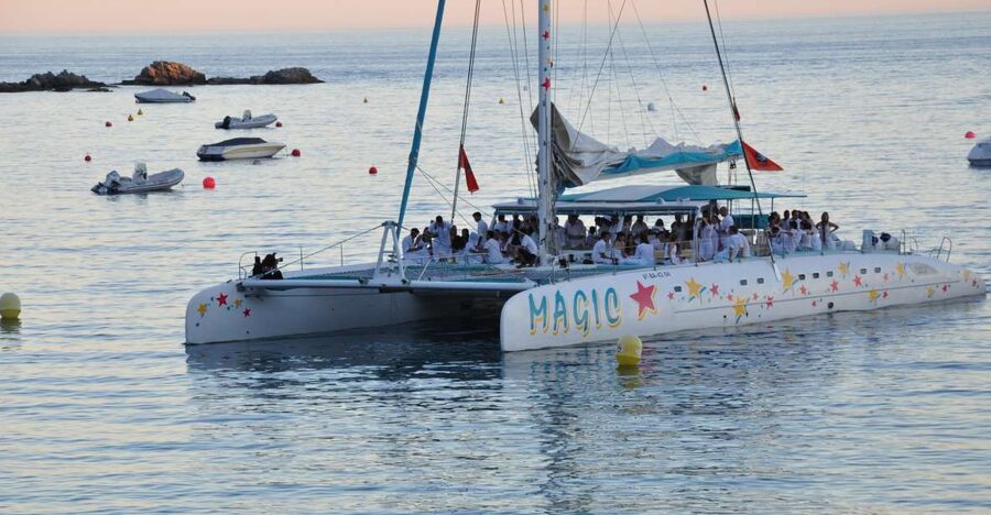 From Roses: Sunset Catamaran Cruise - Boarding at the pier in central Roses