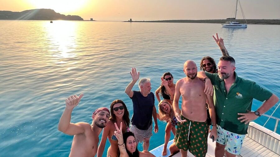 From Stintino: aperitif on a catamaran at sunset - Who should book this evening on the Gulf of Asinara