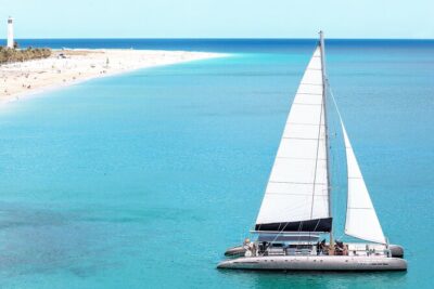 Magic Select Catamaran Trip with Food & Drinks