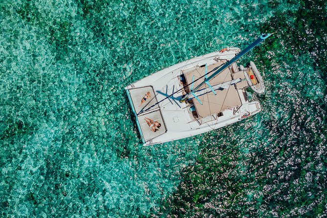 Full Day Catamaran Cruise - North Ilot Gabriel (sharing) - Who should book this catamaran day