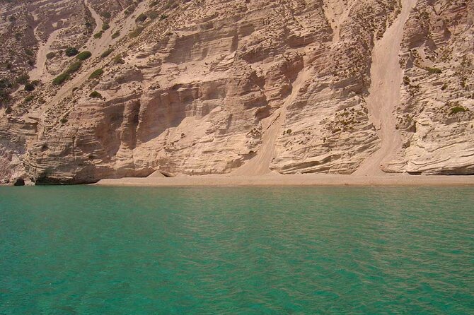 Full Day Tour to Kleftiko, Firlingos and Poliegos Catamaran - Kleftiko, the main event with 90 minutes