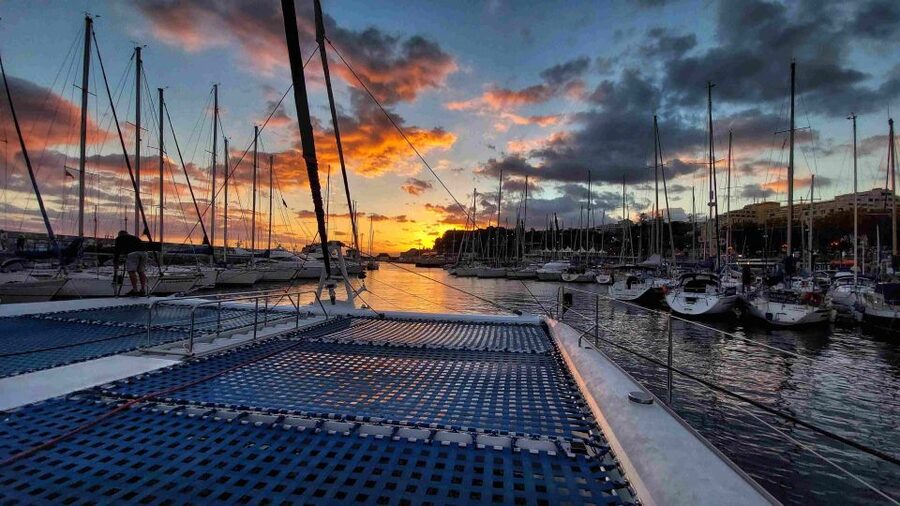 Funchal: Cabo Girão Sunset Catamaran Tour - Practical details that can make or break the outing