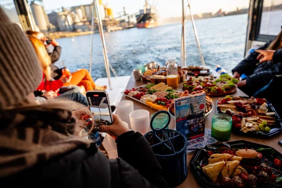 Gdansk/Sopot: Breakfast Cruise on a Catamaran - What appears on the breakfast buffet