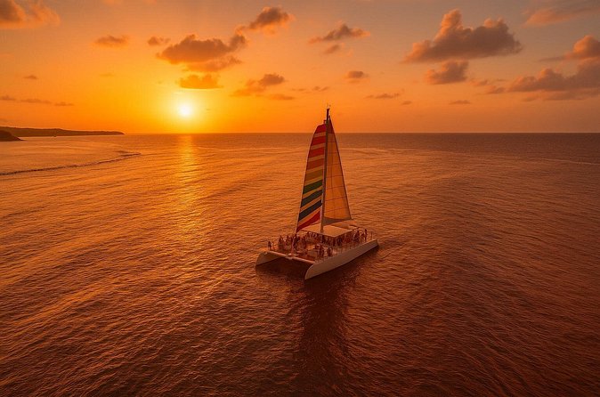 Grand Bahama Catamaran Sunset Cruise with Drinks and Snacks - Small details that make the evening easier