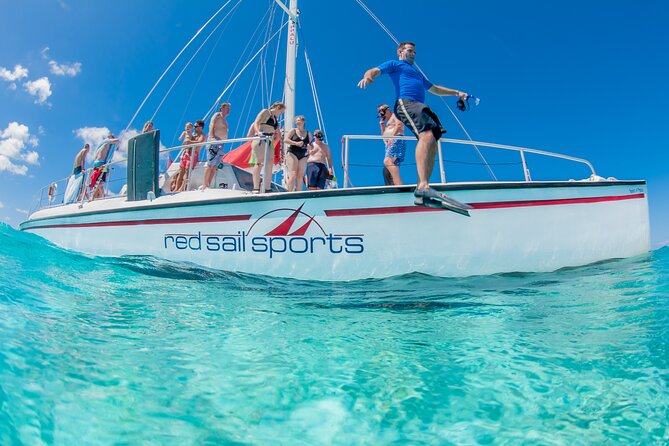 Grand Cayman Catamaran Tour to Stingray City and Rum Point - A 65-foot catamaran makes the transfer part of the day