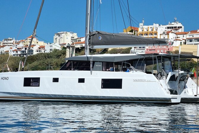 Half Day Catamaran Tour in Algarve - Lagos - A catamaran day built around the Algarve coast