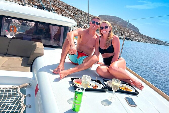 Heraklion: Catamaran Cruise to Dia with Sunset, Meal & Bar - What the Open Bar Really Includes