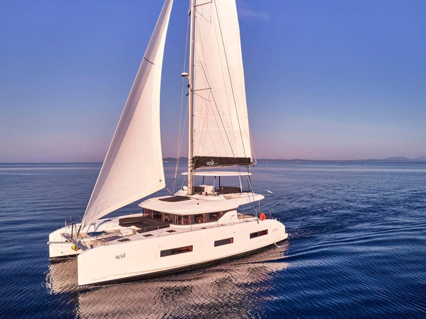 Heraklion: Dia Island Luxury Catamaran Cruise with Meal - Morning light or a sunset return