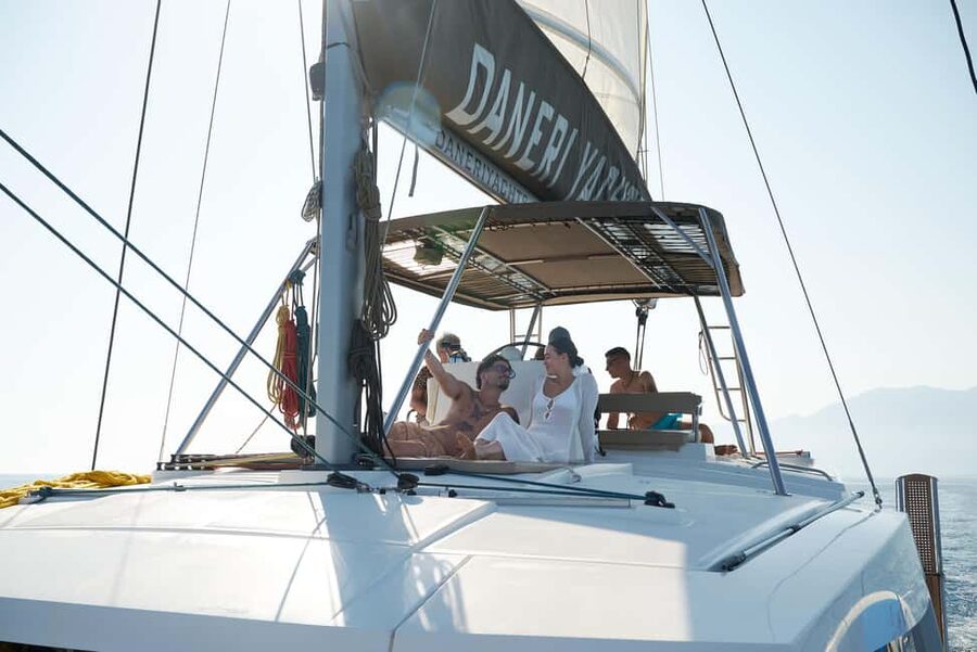 Hersonissos: Dia Catamaran Cruise with Lunch & Drinks - Booking details and practical advice
