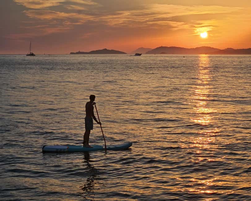 Hyères : Sunset Catamaran Cruise to Giens Peninsula - Meeting the catamaran at Saint-Pierre Port
