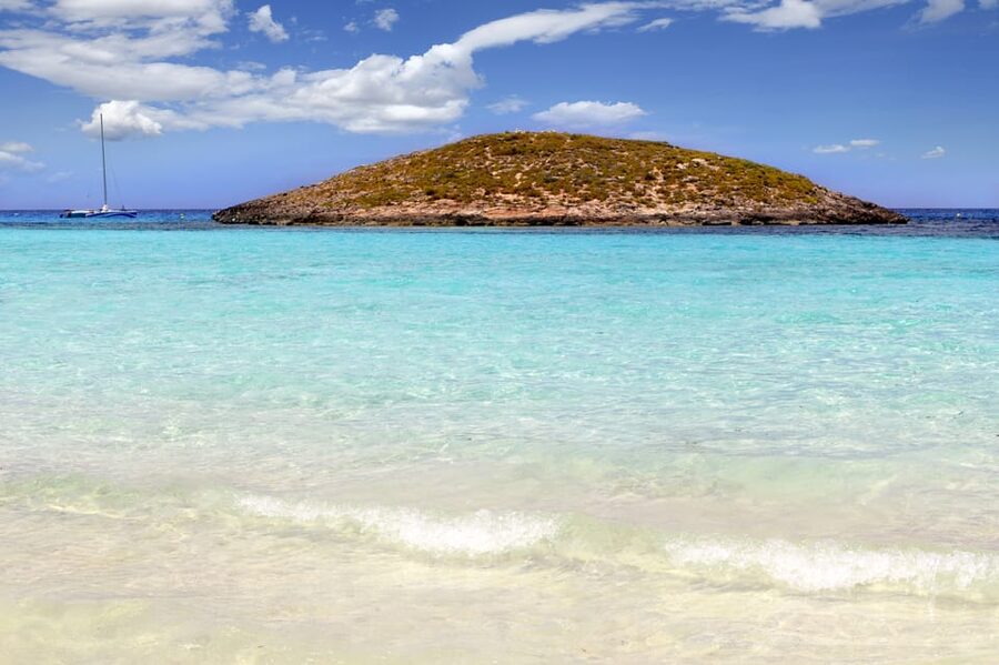 Ibiza: Catamaran Cruise to Formentera with Meal and Drinks - What you actually eat and drink onboard