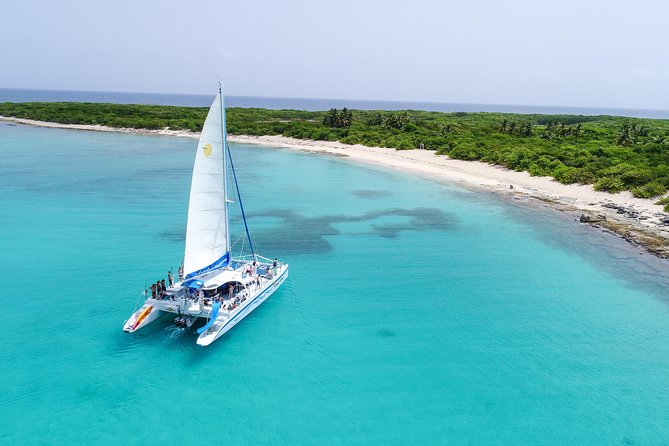 Icacos Island Catamaran Day Sail from Fajardo - A cold deli buffet served back on the boat
