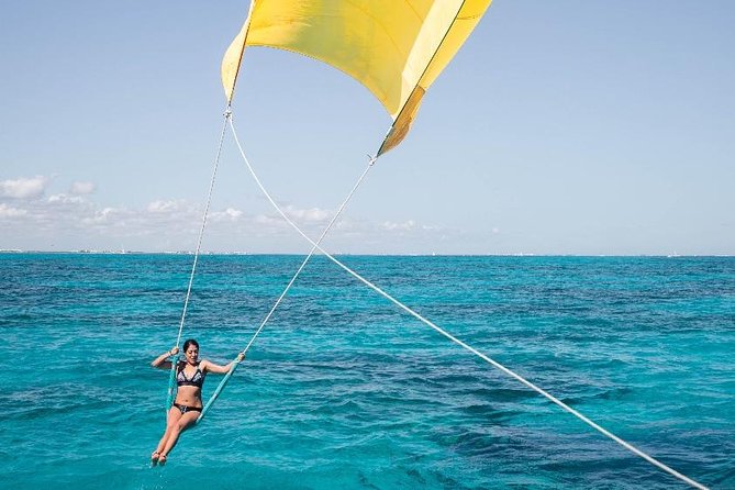 Isla Mujeres adventure by Catamaran. Snorkel, open bar and lunch - Exploring Isla Mujeres on your own