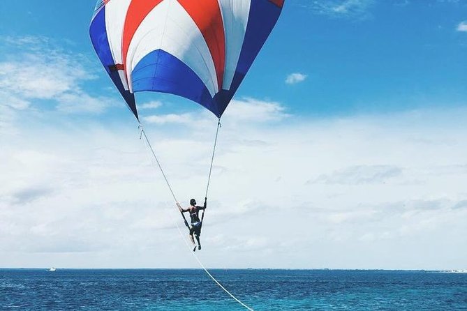Isla Mujeres adventure by Catamaran. Snorkel, open bar and lunch - The spinnaker ride and weather limits