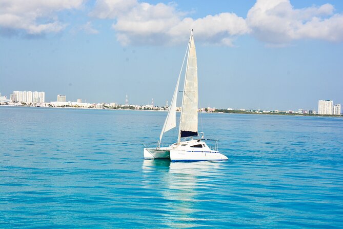 Isla Mujeres Catamaran from Cancun with Open bar and lunch - Key Points Before You Book