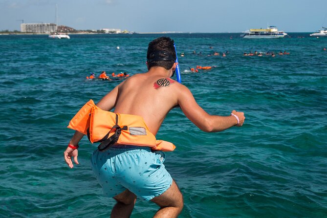 Isla Mujeres Catamaran from Cancun with Open bar and lunch - Should You Book This Isla Mujeres Catamaran?