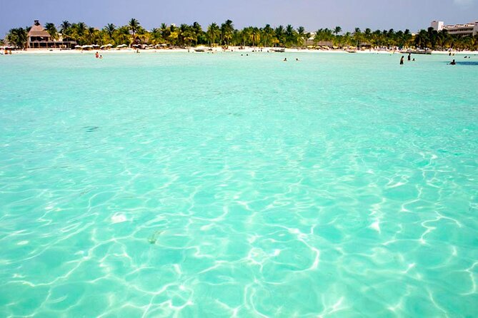 Isla Mujeres Catamaran Luxury Sailing Experience from Puerto Morelos - Calle Hidalgo and the color of Isla Mujeres town